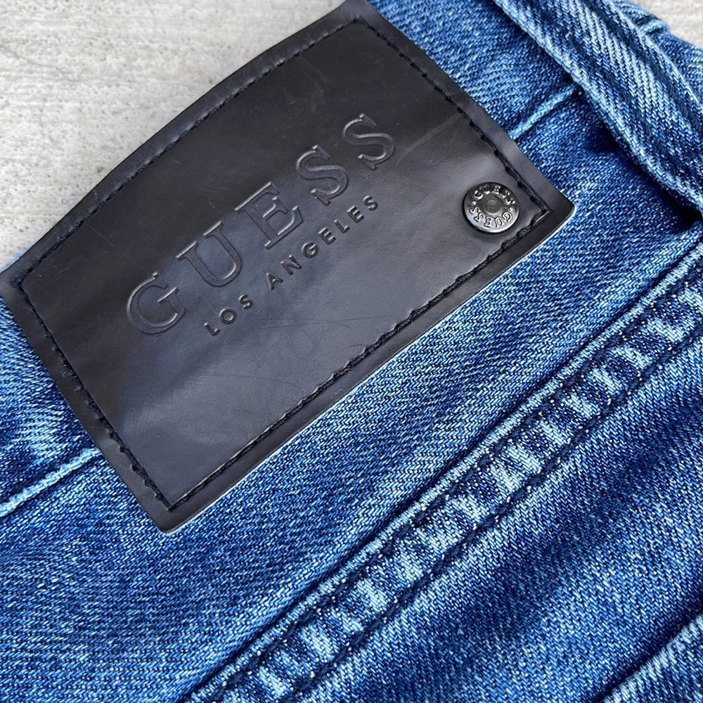 Guess Jeans Size 29 mens distressed/ holes - Picture 7 of 10